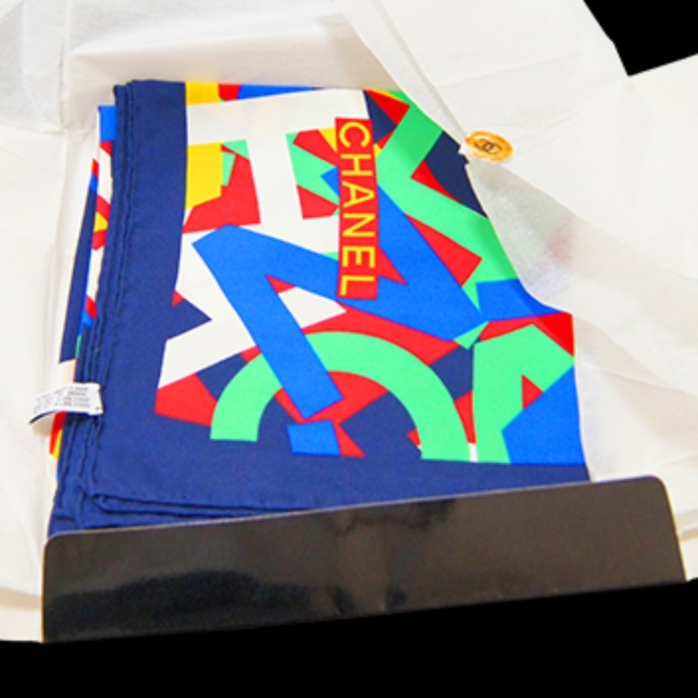 Chanel vintage new silk scarf